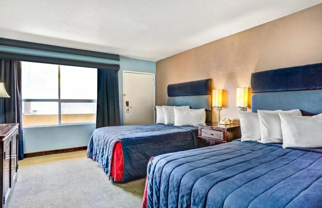 Travelodge By Wyndham Las Vegas Center Strip-1