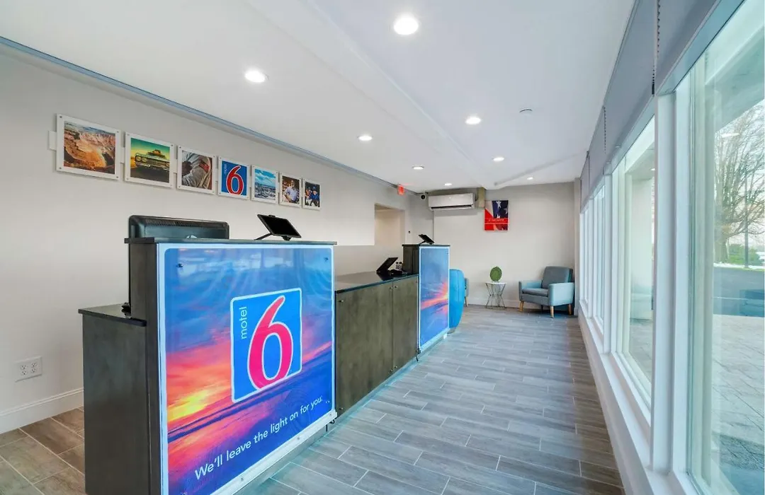 Motel 6 Bellville, Oh-1