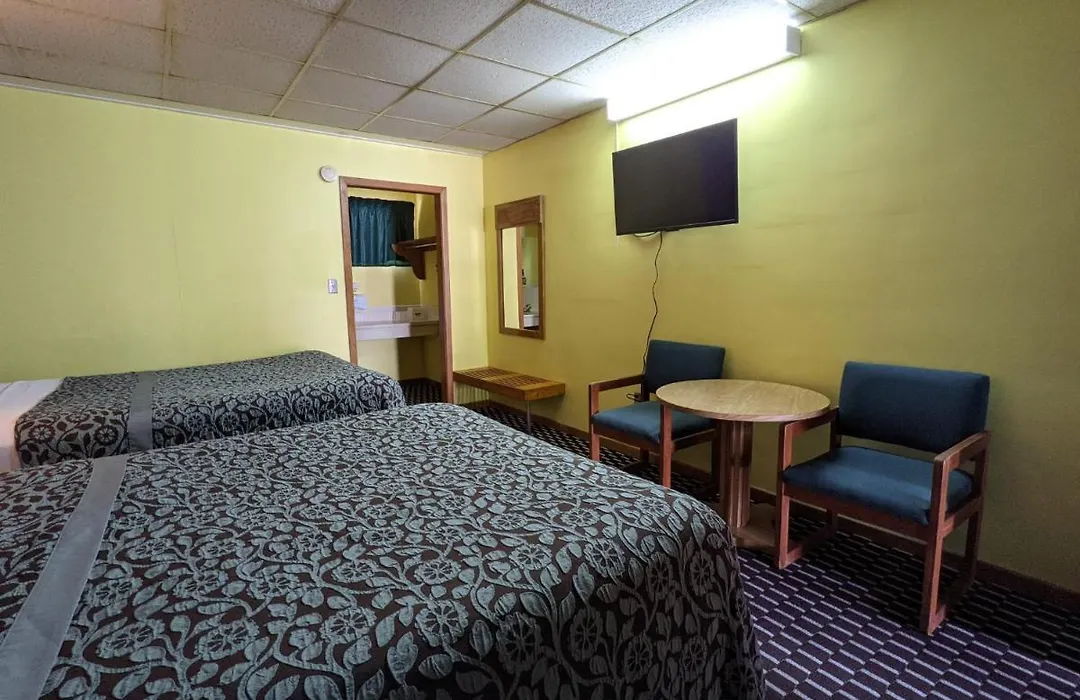Great Plains Budget Inn-1