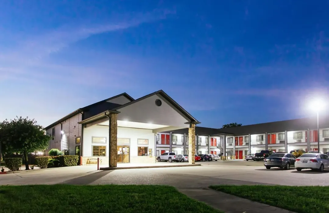 Palace Inn And Suites Baytown-1