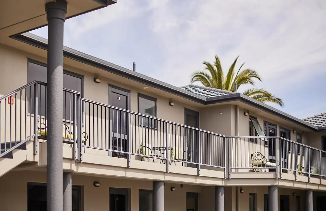 Blenheim Palms Motel-1