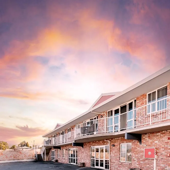 Alexandra Heights Motel-1