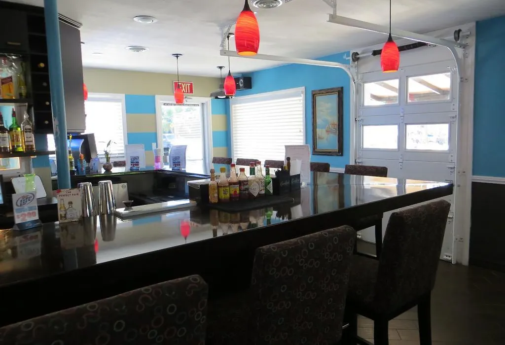 Oasis Boutique Motel-1