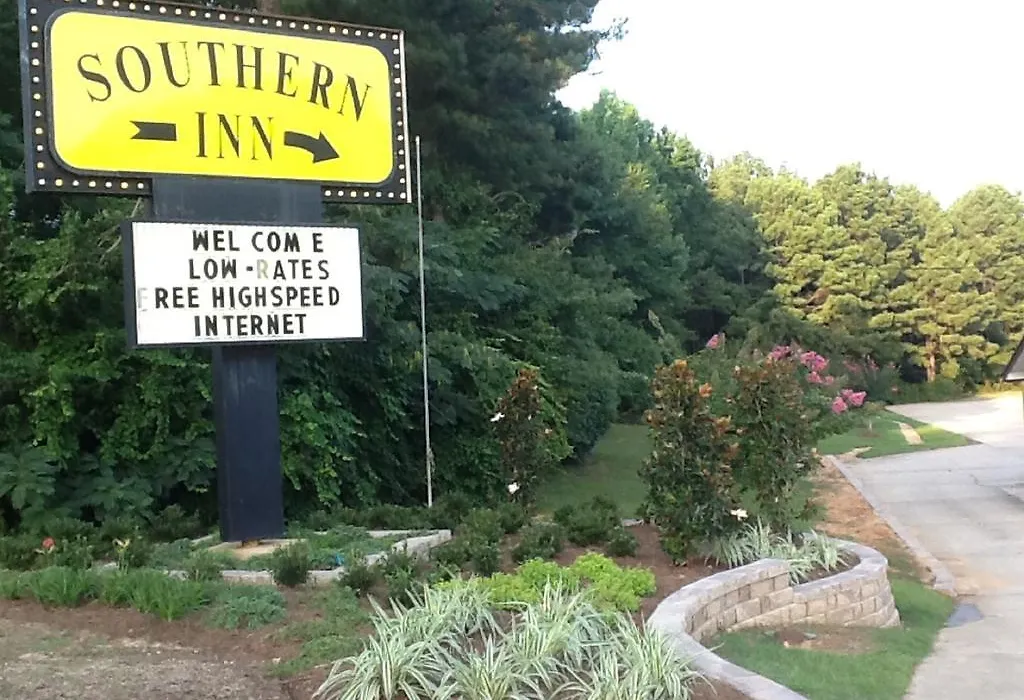 Southern Inn Minden-1