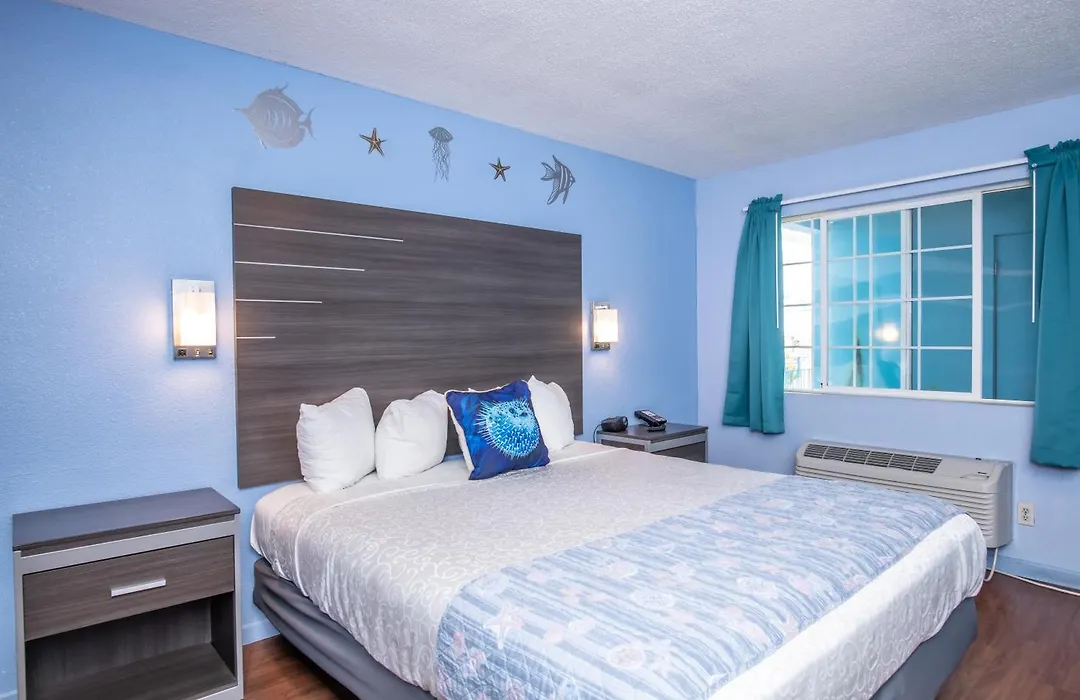 Aqua Breeze Inn-1