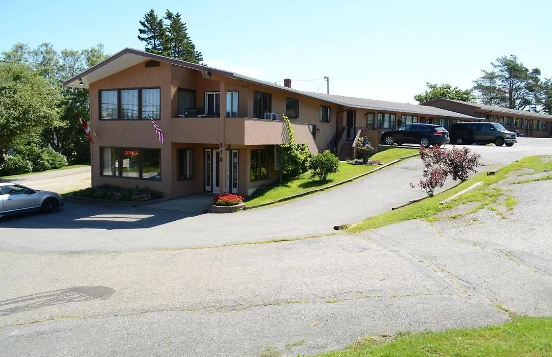 New Age Inn - Voyageur Motel-1