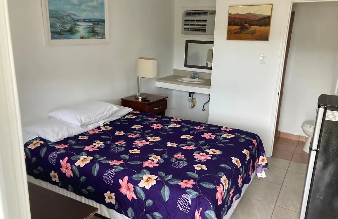 Riviera Motor Lodge-1