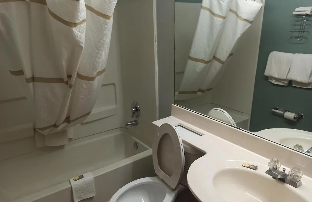 Budgetel Inn Birmingham-1