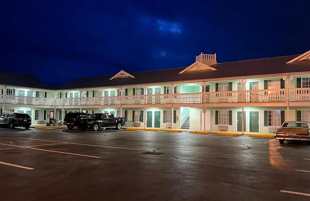 Key West Inn - Tuscumbia - Muscle Shoals-1