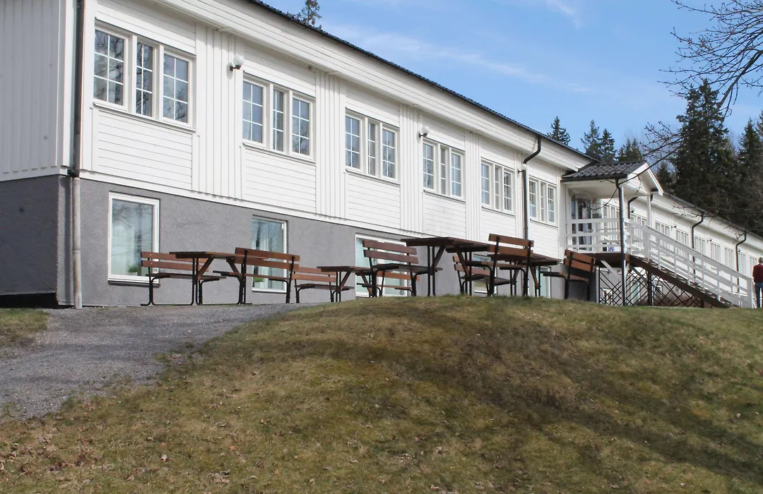 Best Western Colonial Village Motel-1