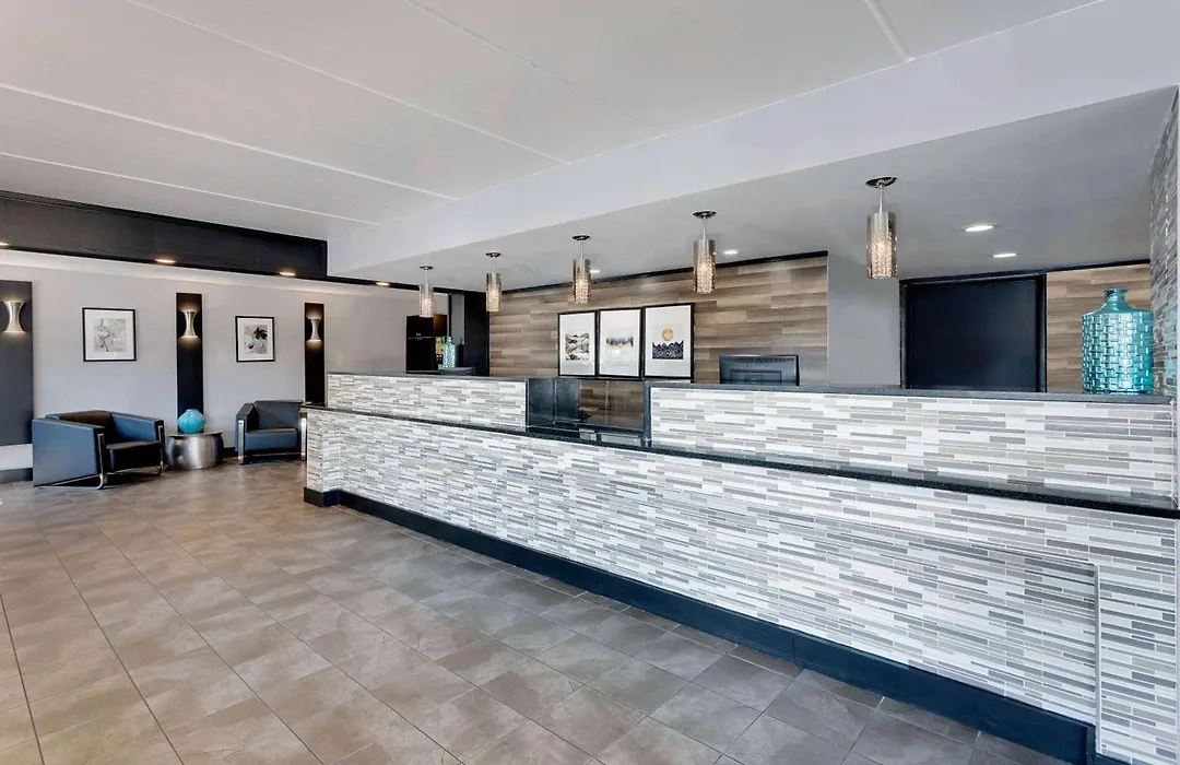 Travelodge By Wyndham College Park-1