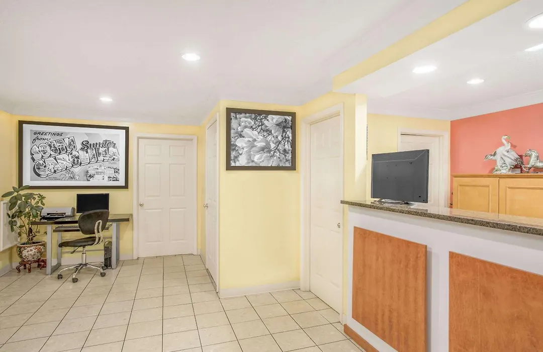 Super 8 By Wyndham Sumter-1