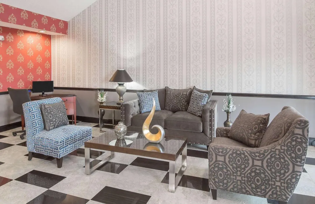 Baymont By Wyndham Cleveland-1