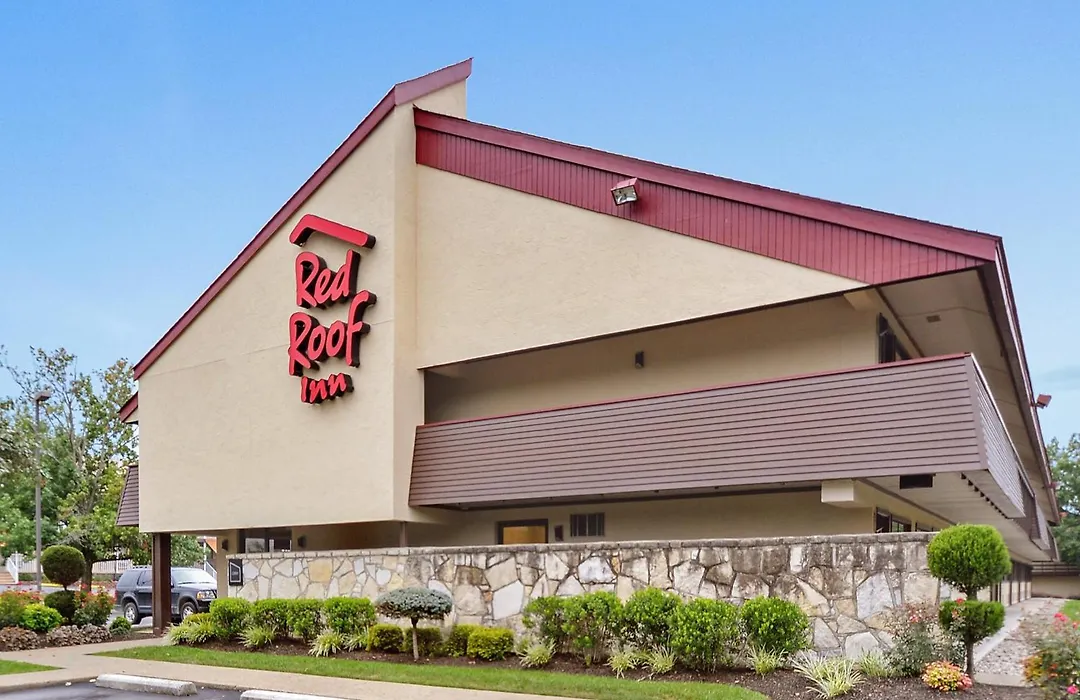Red Roof Inn Huntington-1