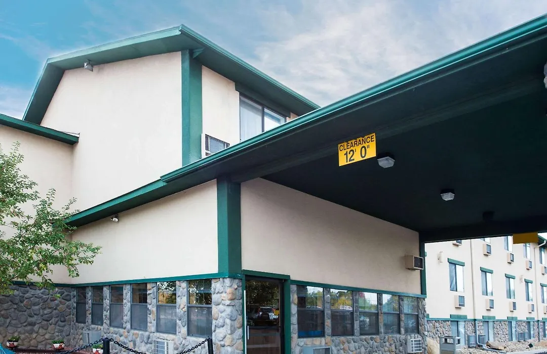 Super 8 By Wyndham Cortez/Mesa Verde Area-1