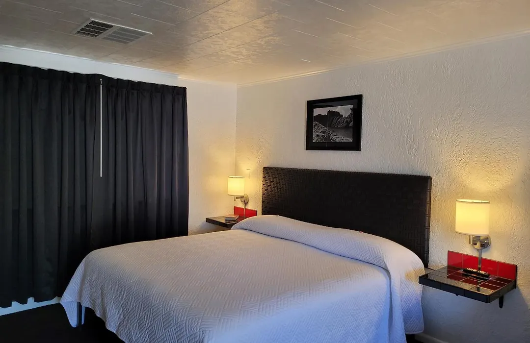 Rocket Motel-1