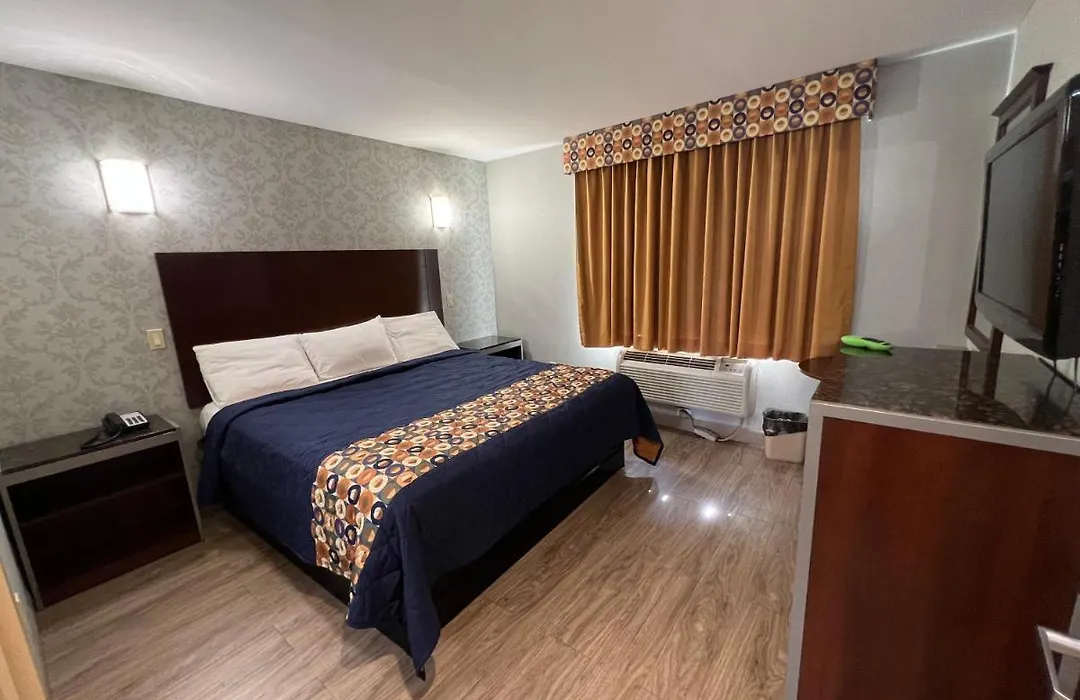Atlantic Motor Inn-1