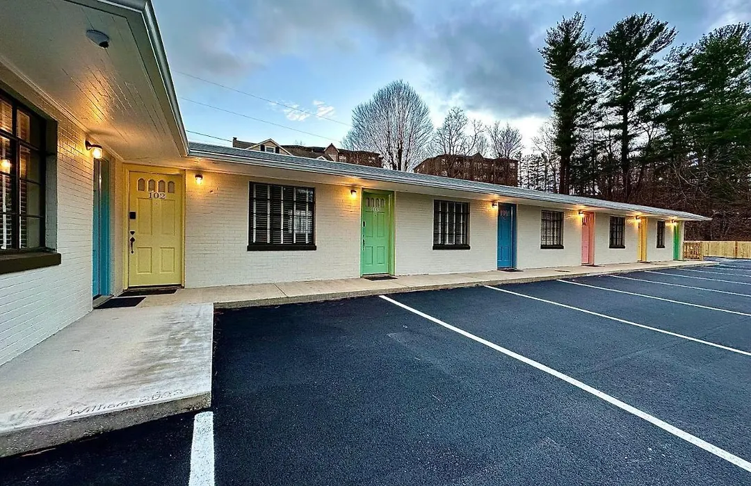 Blue Ridge Tourist Court-1