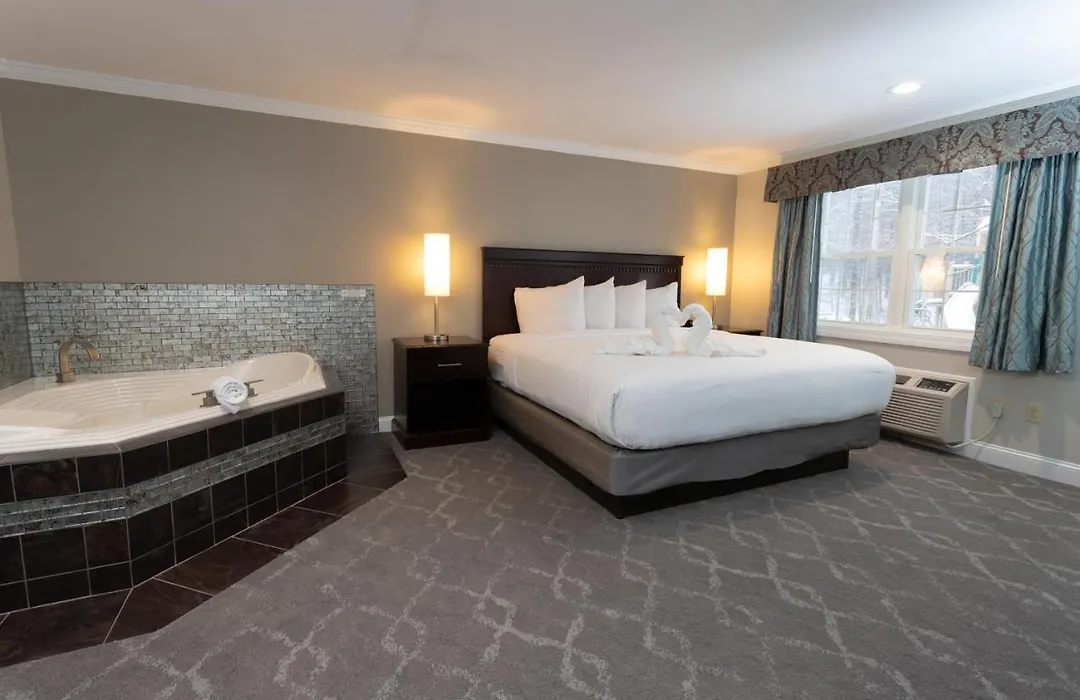 Golden Apple Inn-1