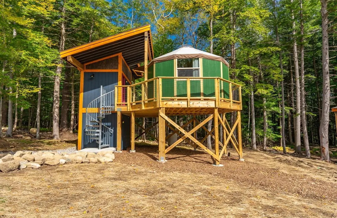 Trekker, Treehouses Cabins And Lodge Rooms-1