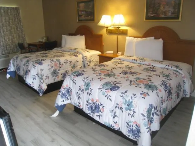 Relax Inn-1