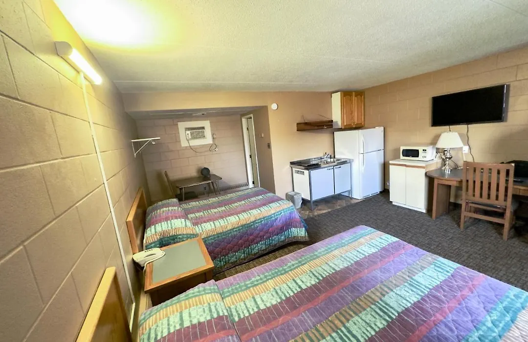 Capone'S Hideaway Motel-1