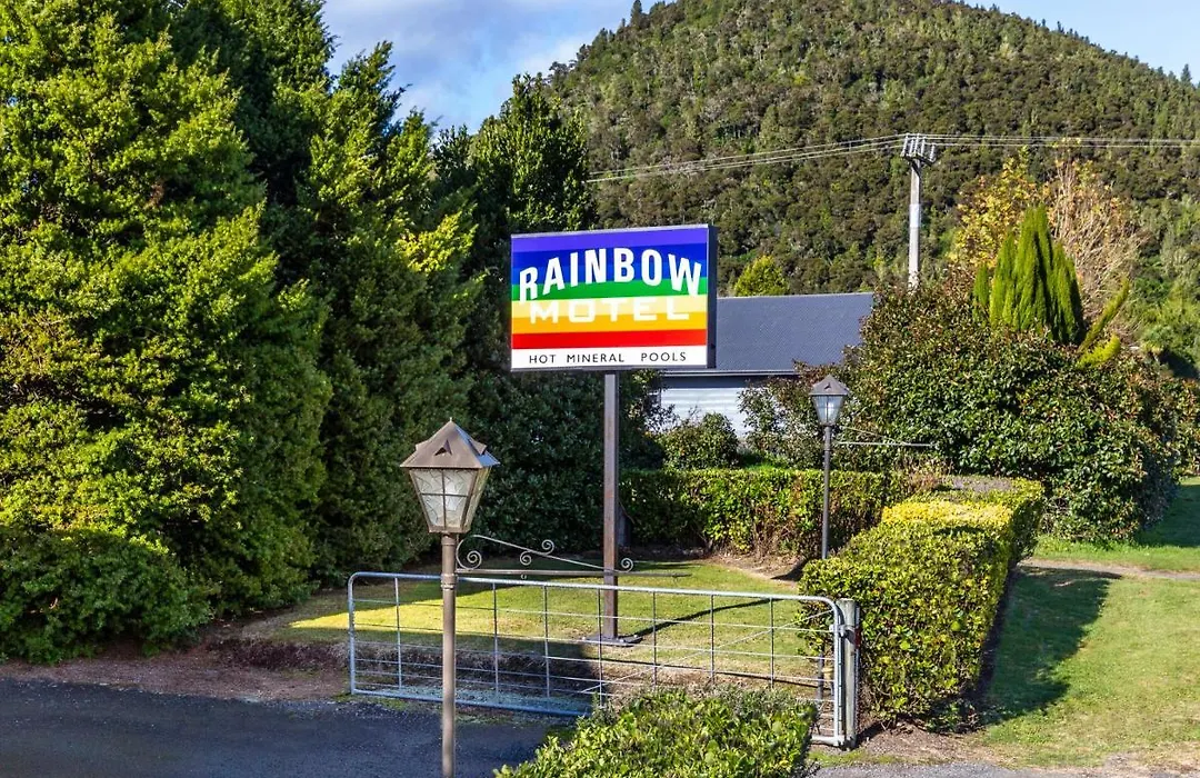 Rainbow Motel & Hot Pools-1
