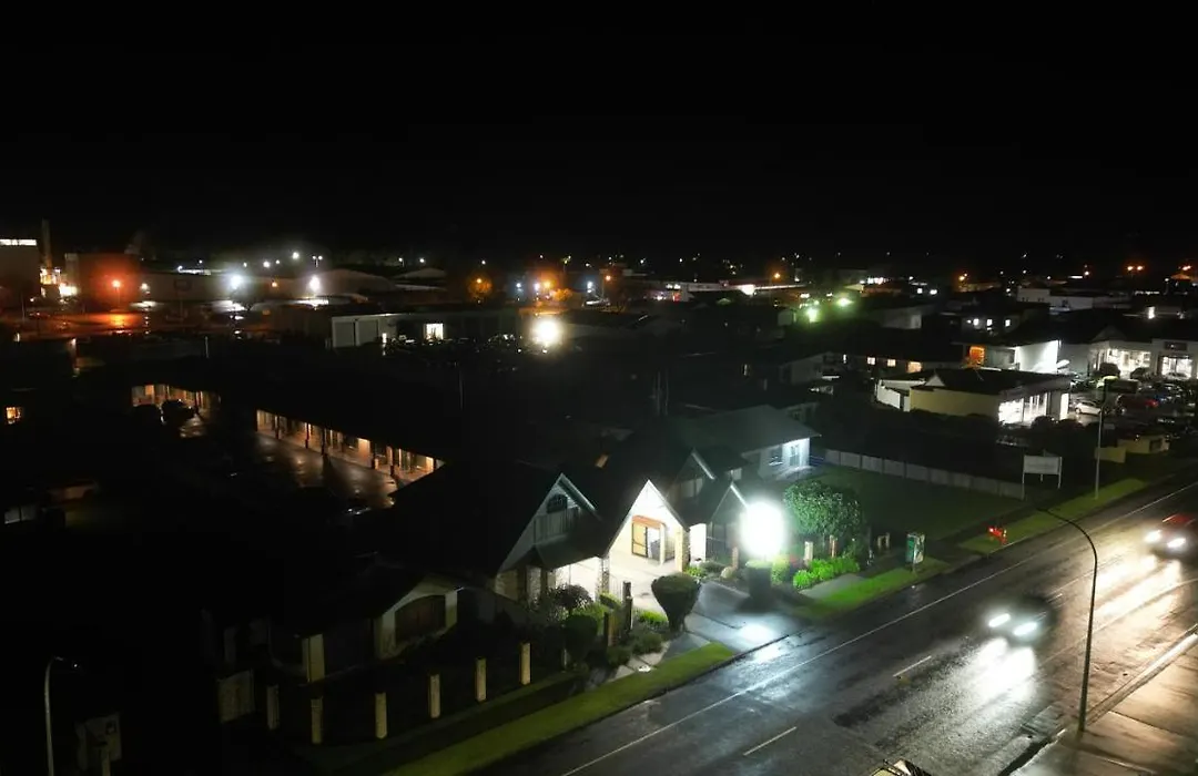 Central Motor Lodge-1
