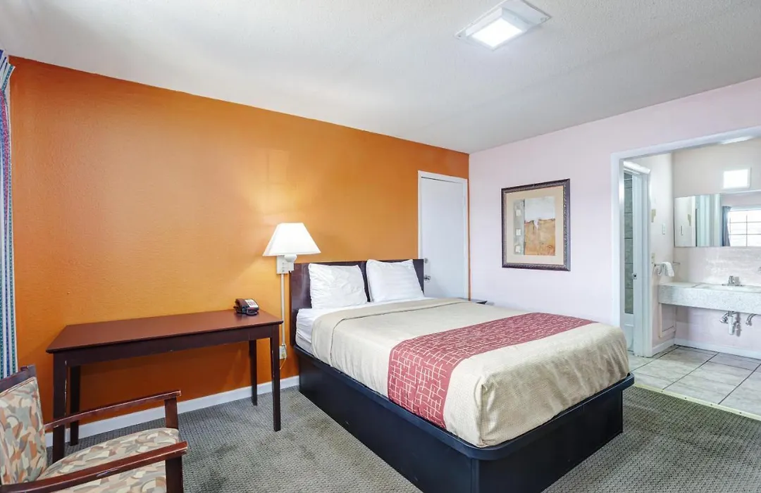 Regency Inn-1