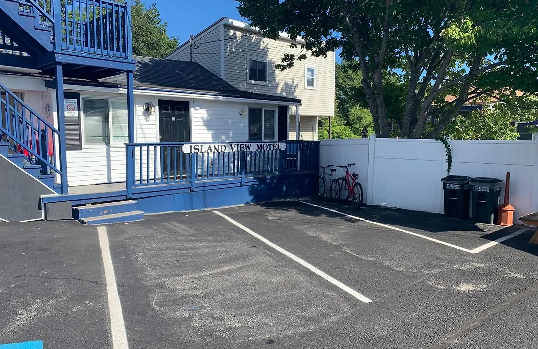 Island View Motel-1