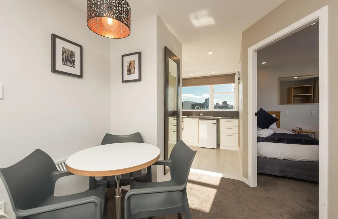 Capital View Motor Inn - Free Parking-1
