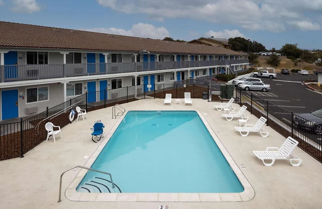 Days Inn By Wyndham Arroyo Grande Pismo Beach-1