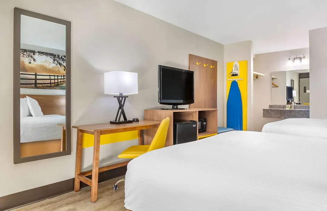 Days Inn & Suites By Wyndham Rocky Mount Golden East-1