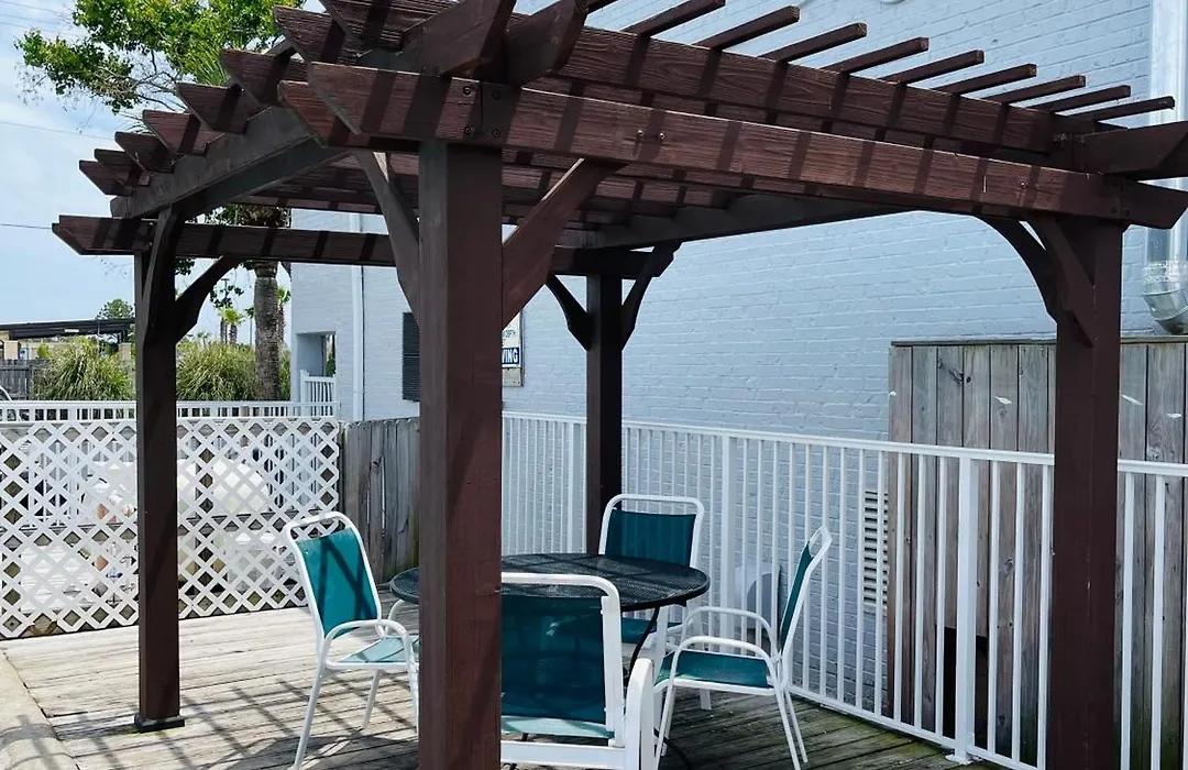 Days Inn By Wyndham Fort Walton Beach-1