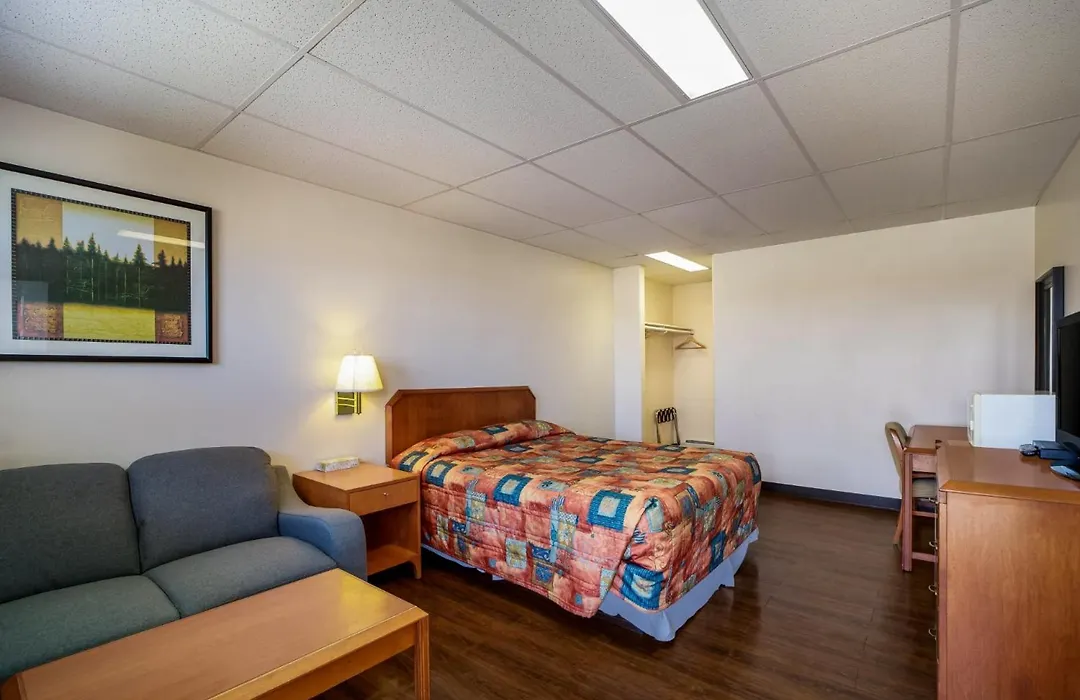 Canadas Best Value Inn Fort St John-1