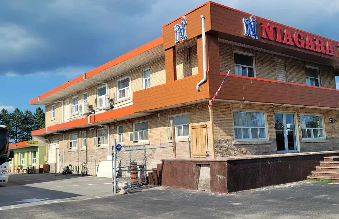 Niagara Inn-1