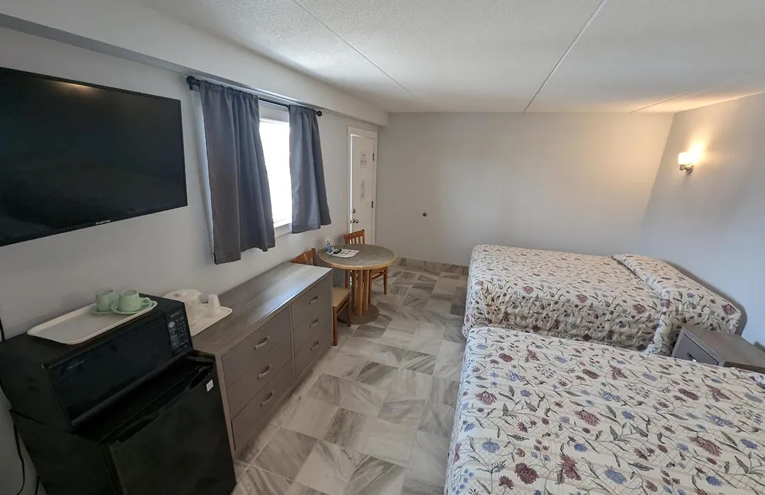 Admiral Resort Motel-1