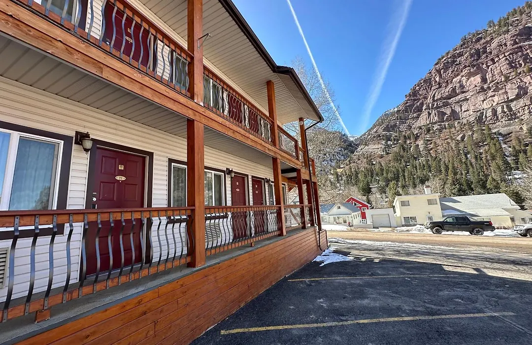 Matterhorn Inn Ouray-1