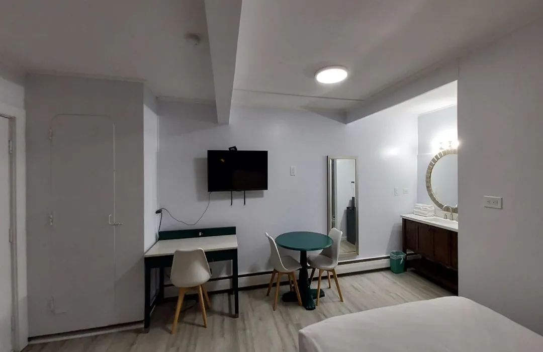Village Motel By Oyo Clinton-1