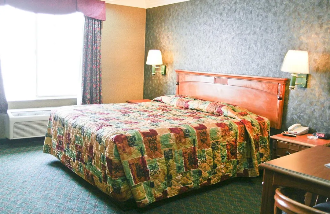 Crystal Inn Suites & Spas-1