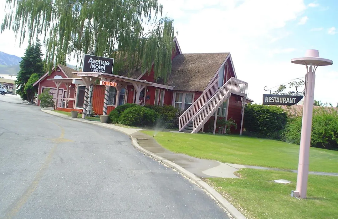 Avenue Motel Wenatchee-1