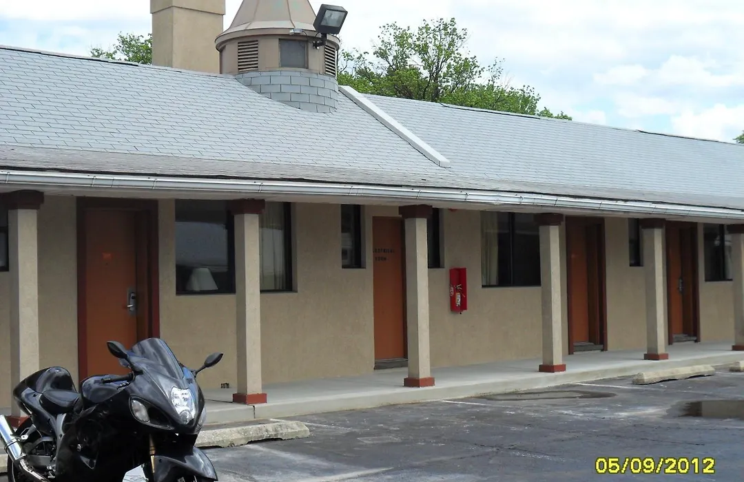 Red Carpet Inn Brooklawn-1