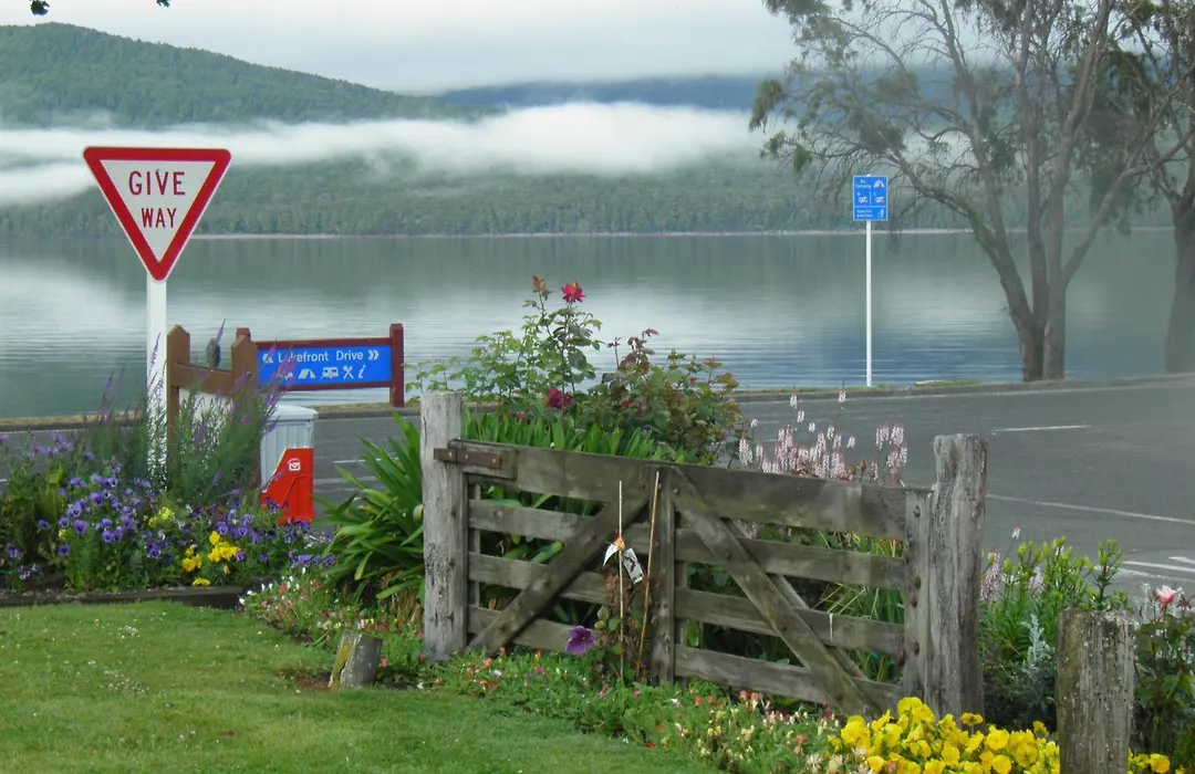Lakefront Lodge-1
