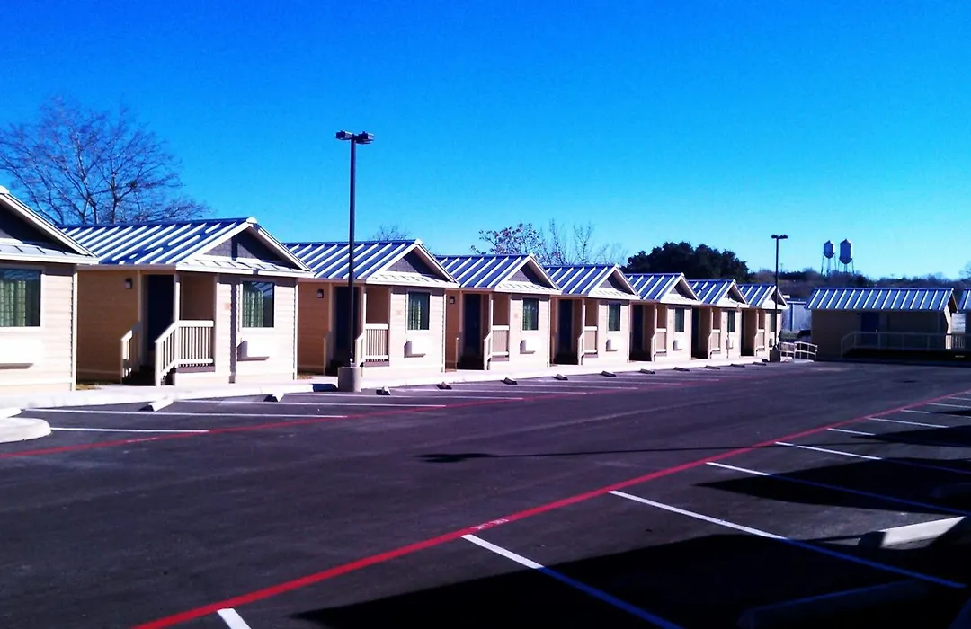 Fieldhouse Inn & Conference Center-1