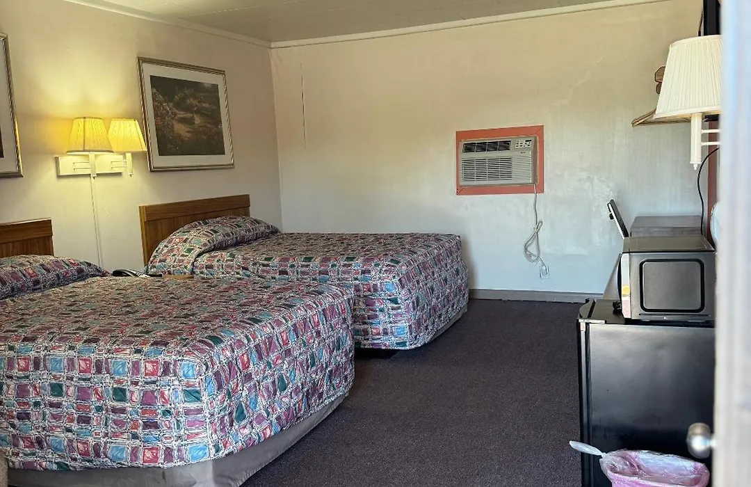 Budget Inn - Scottsboro-1