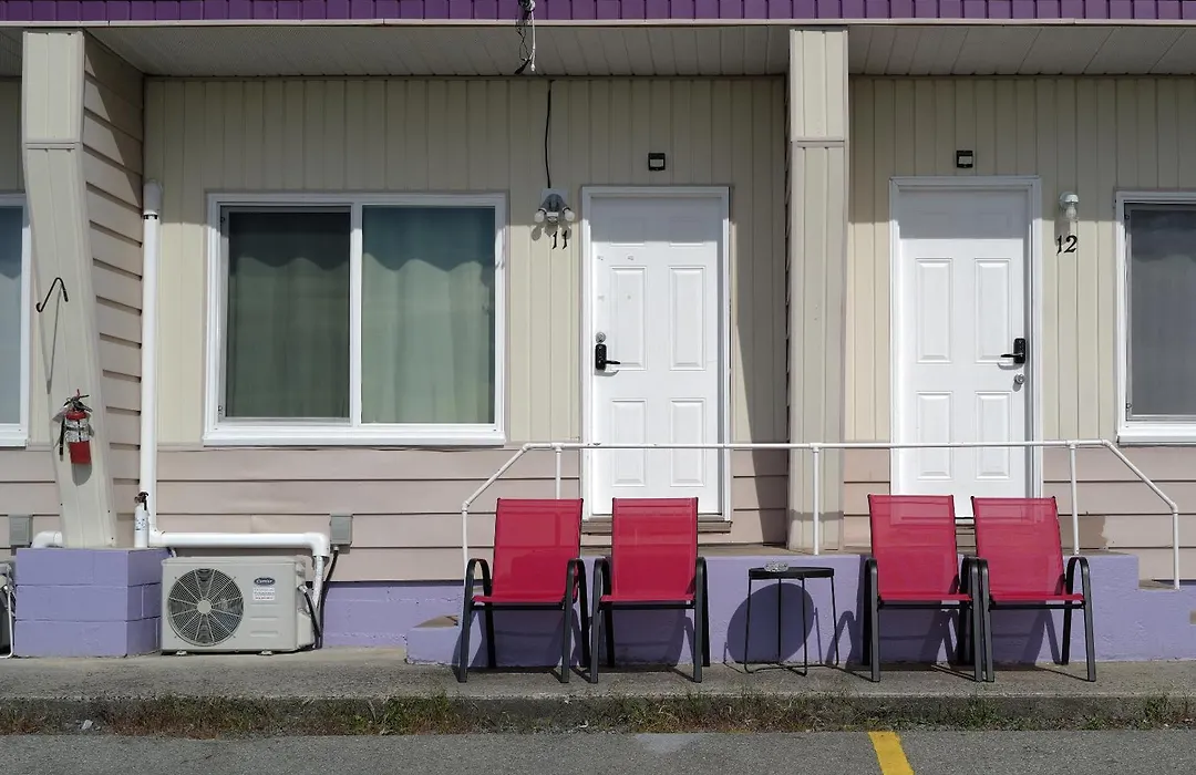 Westview Centre Motel Ltd-1