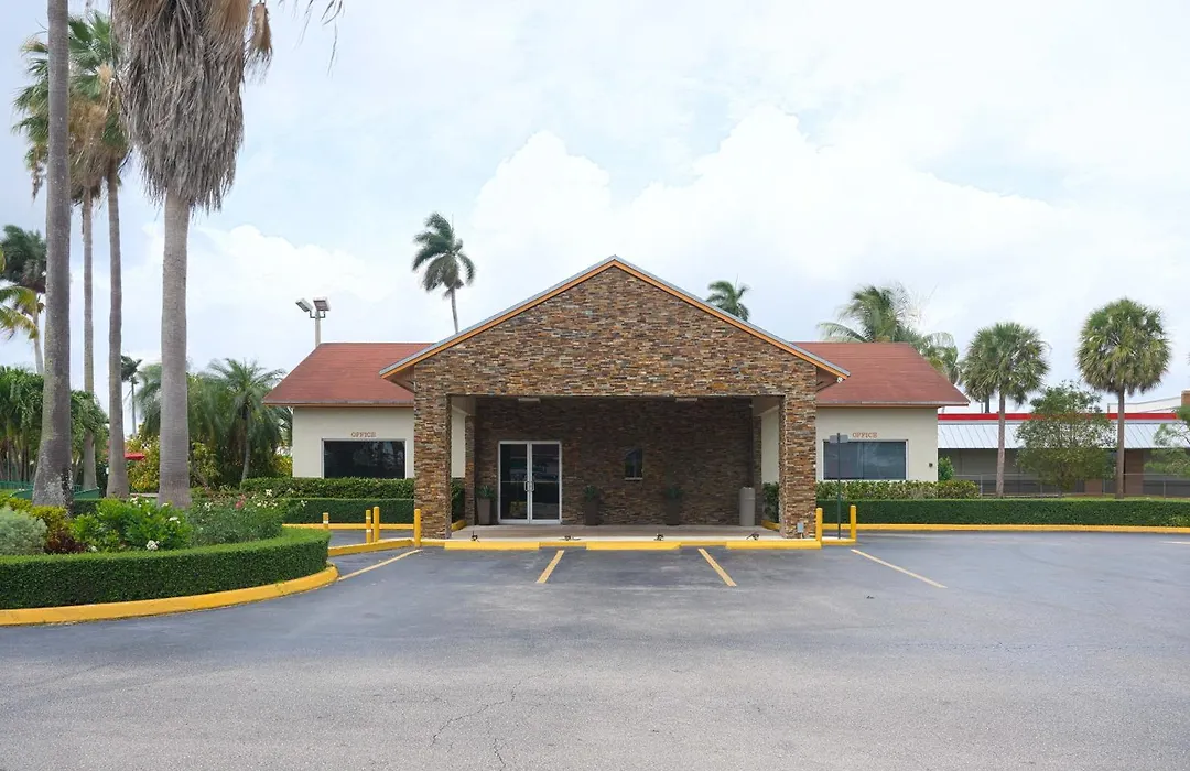 Fairway Inn Florida City Homestead Everglades-1