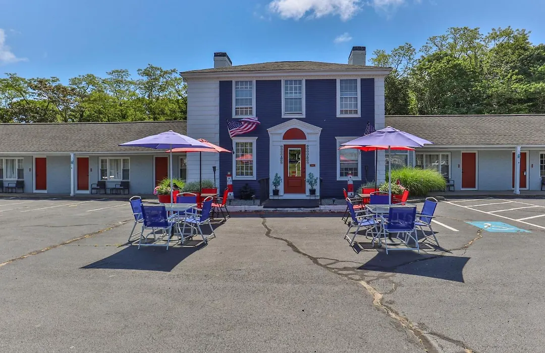Olde Tavern Motel And Inn - Cape Cod-1