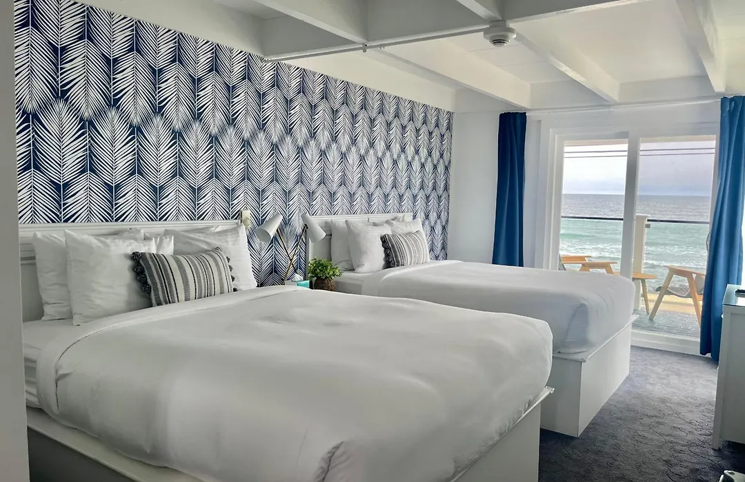 Grand View Hotel-1
