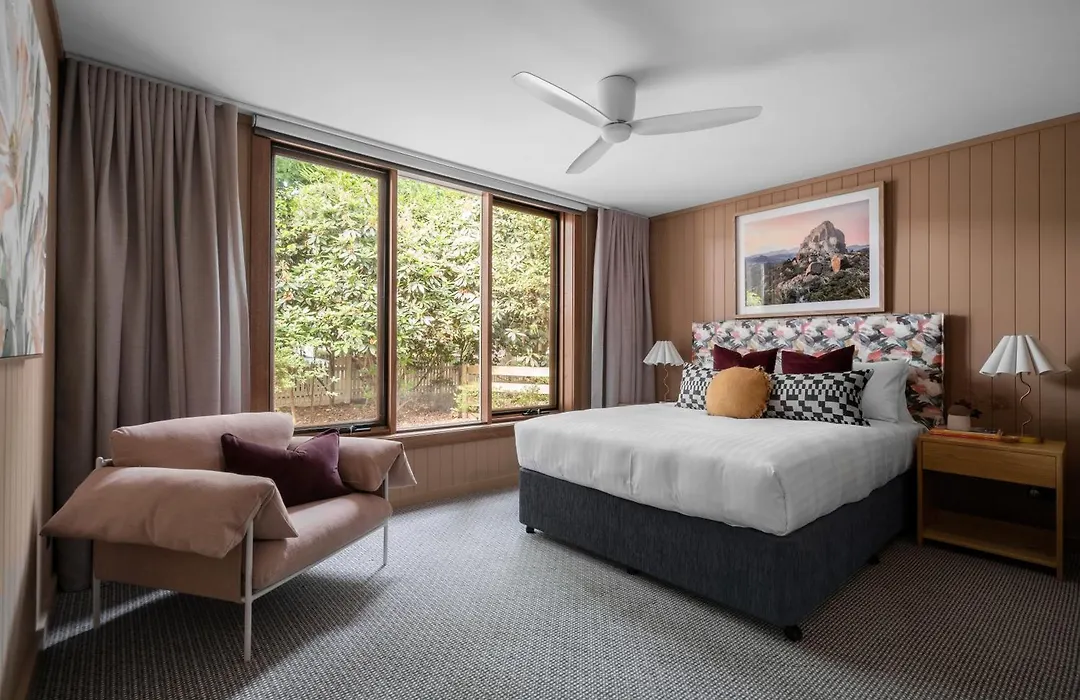 Viewhill Holiday Units - Bright-1